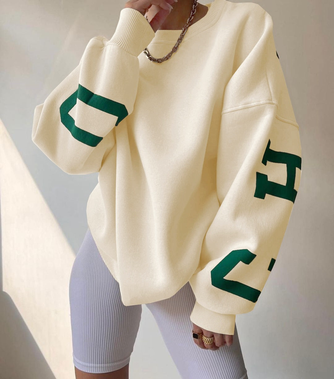 Casual Letters Print Sweatshirt Women Fashion Fleece Long Sleeve LooseCasual Letters Print Sweatshirt Women Fashion Fleece Long Sleeve Loose Hoodies Y2k Streetwear Autumn Winter Lady PulloversItem number WY22001Pattern letters/numbers/textStyle: HedgingLoose fit, long sleevesSleeve type: conventional sleeveRound neck collarthick thin thickFabric name poly