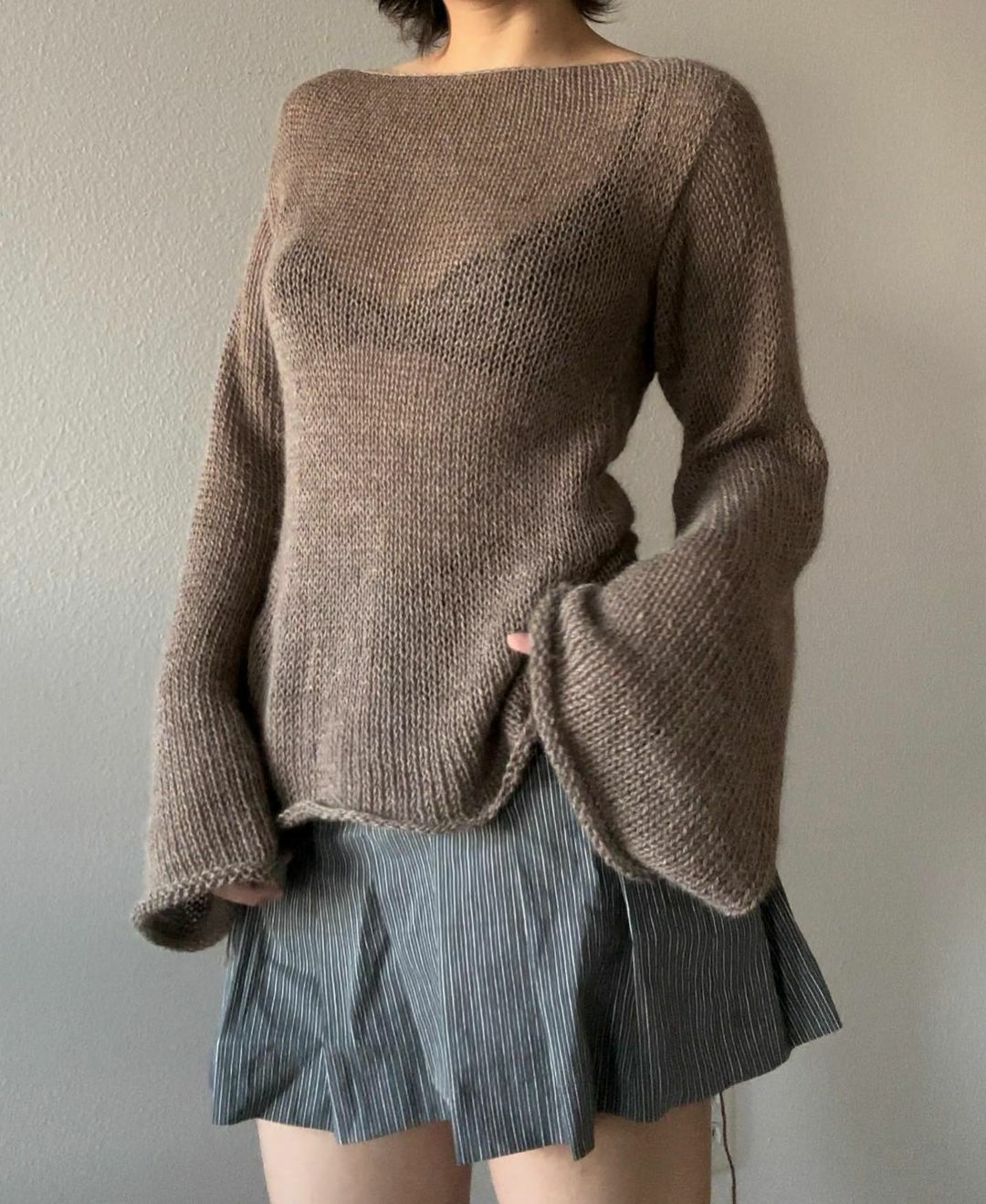 Women's temperament flared sleeve knitted top with tie up sexy backless sweater - 2bazar4