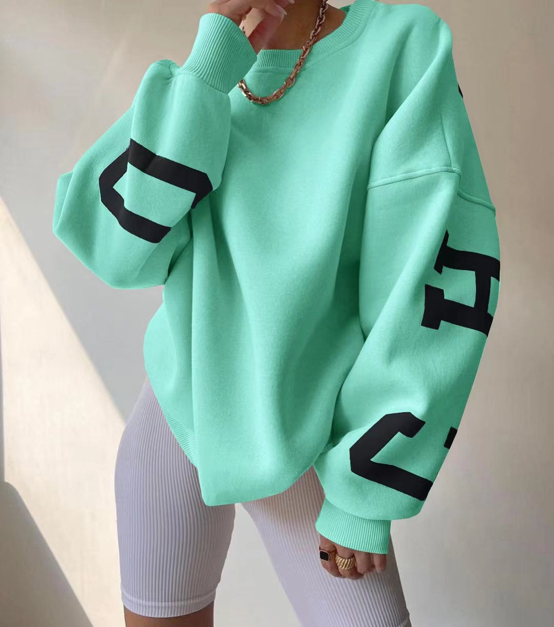 Casual Letters Print Sweatshirt Women Fashion Fleece Long Sleeve LooseCasual Letters Print Sweatshirt Women Fashion Fleece Long Sleeve Loose Hoodies Y2k Streetwear Autumn Winter Lady PulloversItem number WY22001Pattern letters/numbers/textStyle: HedgingLoose fit, long sleevesSleeve type: conventional sleeveRound neck collarthick thin thickFabric name poly