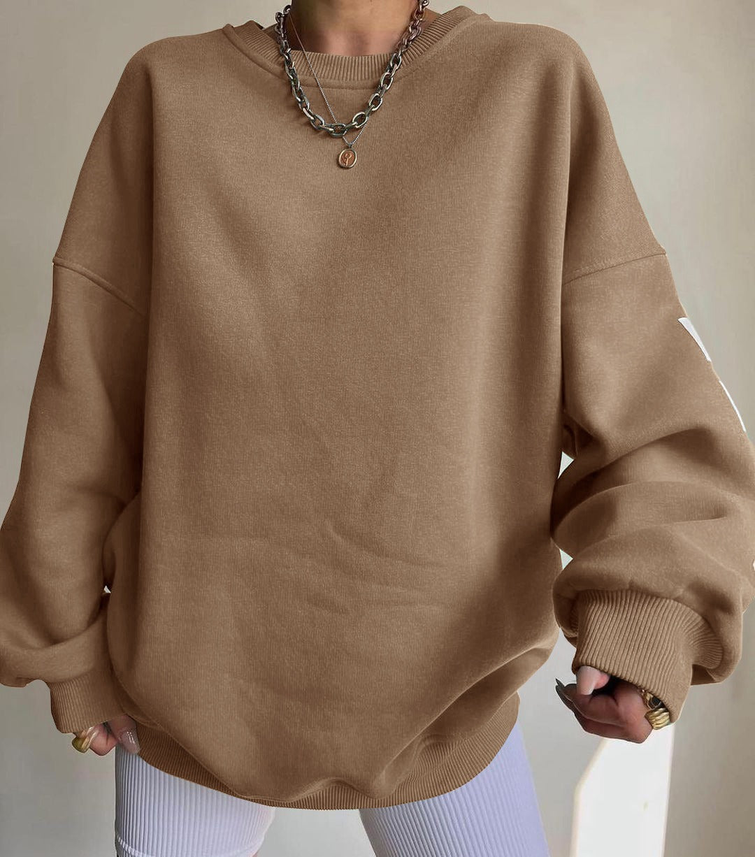 Casual Letters Print Sweatshirt Women Fashion Fleece Long Sleeve LooseCasual Letters Print Sweatshirt Women Fashion Fleece Long Sleeve Loose Hoodies Y2k Streetwear Autumn Winter Lady PulloversItem number WY22001Pattern letters/numbers/textStyle: HedgingLoose fit, long sleevesSleeve type: conventional sleeveRound neck collarthick thin thickFabric name poly
