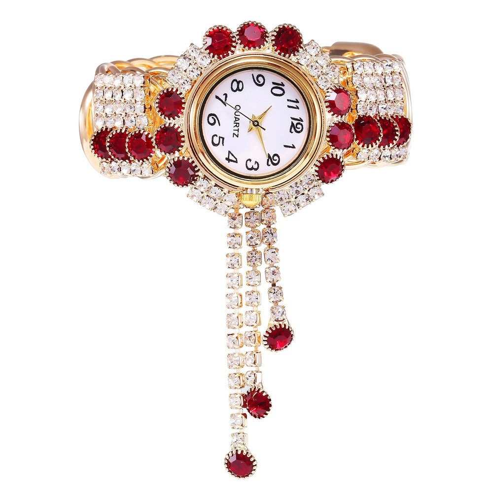 New Fashion Women's Full Diamond Alloy Fashion Watch Creative Tassel QFull Diamond Alloy Fashion Watch Creative Tassel Quartz Bracelet Watch Women'The total length of the watch buckle is approximately 19cmWatch dial diameter: approximately 3.2cmWatch mirror diameter: approximately 0.9cmWatch strap width approxi