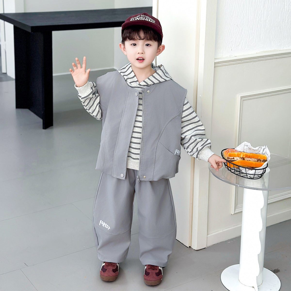 Boys Hooded Sweatshirt and Vest 3-Piece Set Autumn Spring Style