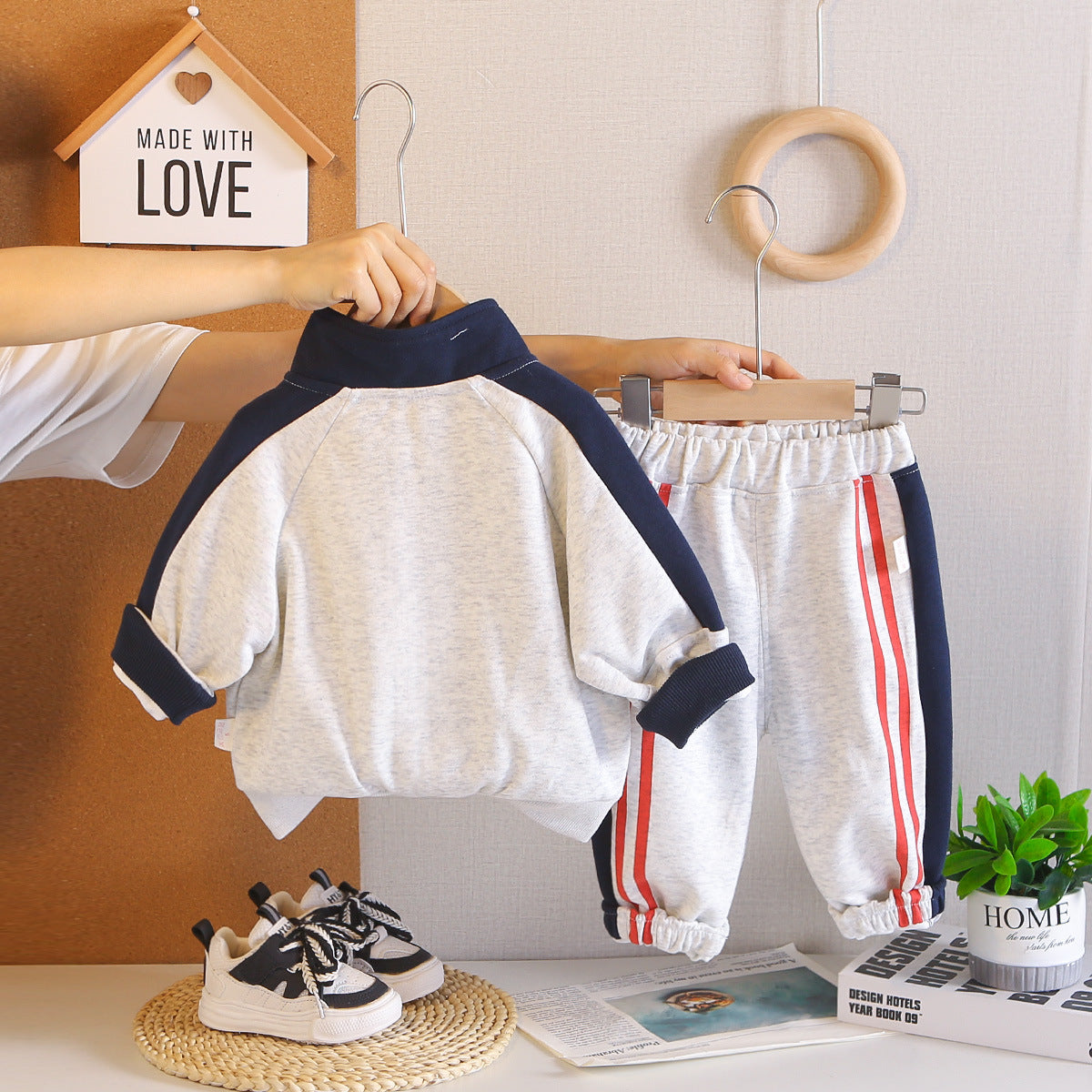 Boys 0-4 Years Old Spring Autumn Piped Letter Jacket Bag 3-Piece Set - product image 4