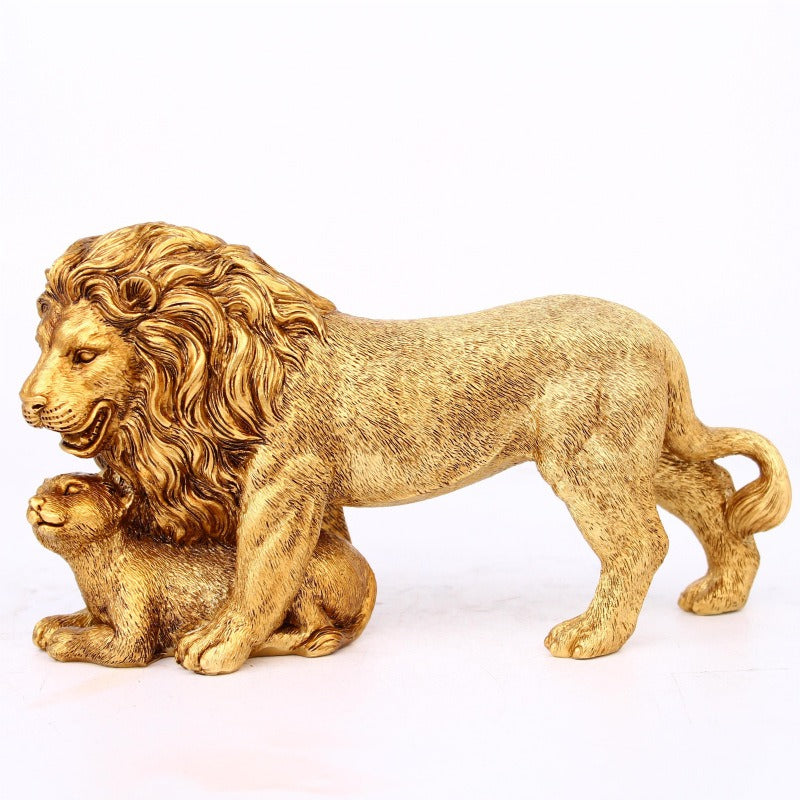 European Lion Resin Crafts Decoration TV Cabinet Restaurant Owner's OfEuropean Lion Resin Crafts Decoration TV Cabinet Restaurant Owner'【 Size 】: 23.5CM in length, 8CM in width, and 13CM in height (450G)Product packaging size: 17.5 * 12 * 28cm【 Material 】: Environmentally friendly product, pressure m