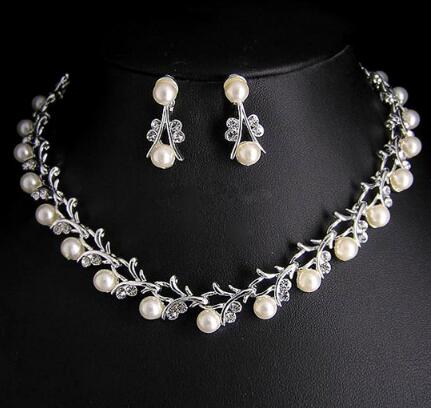 Pearl Wedding necklace earring jewelry set