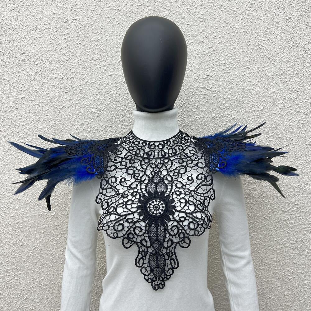 Gothic style lace embroidered feather shawl Christmas scarf Halloween Gothic style lace embroidered feather shawl Christmas scarf Halloween stage runway clothing accessoriesMaterial FeatherProduct volume 40cm * 40cm * 2cm